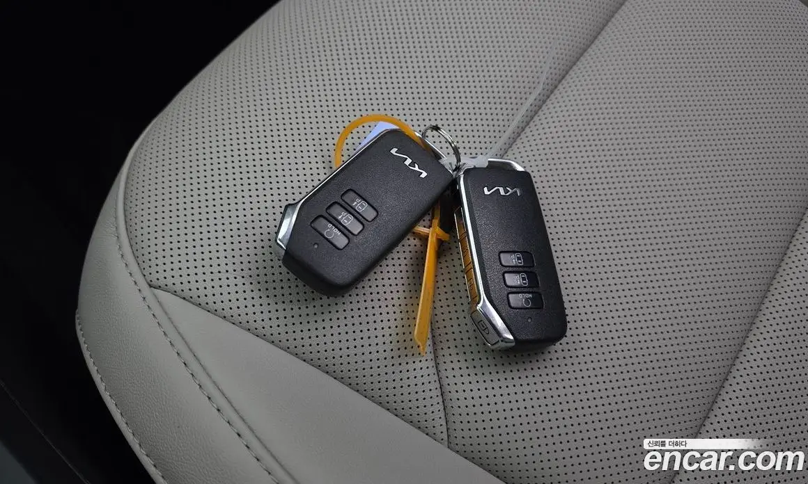 Kia Niro 2023 1.6 автомат (гидро), фото 18