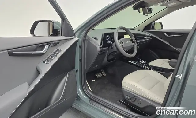 Kia Niro 2023 1.6 автомат (гидро), миниатюра 10