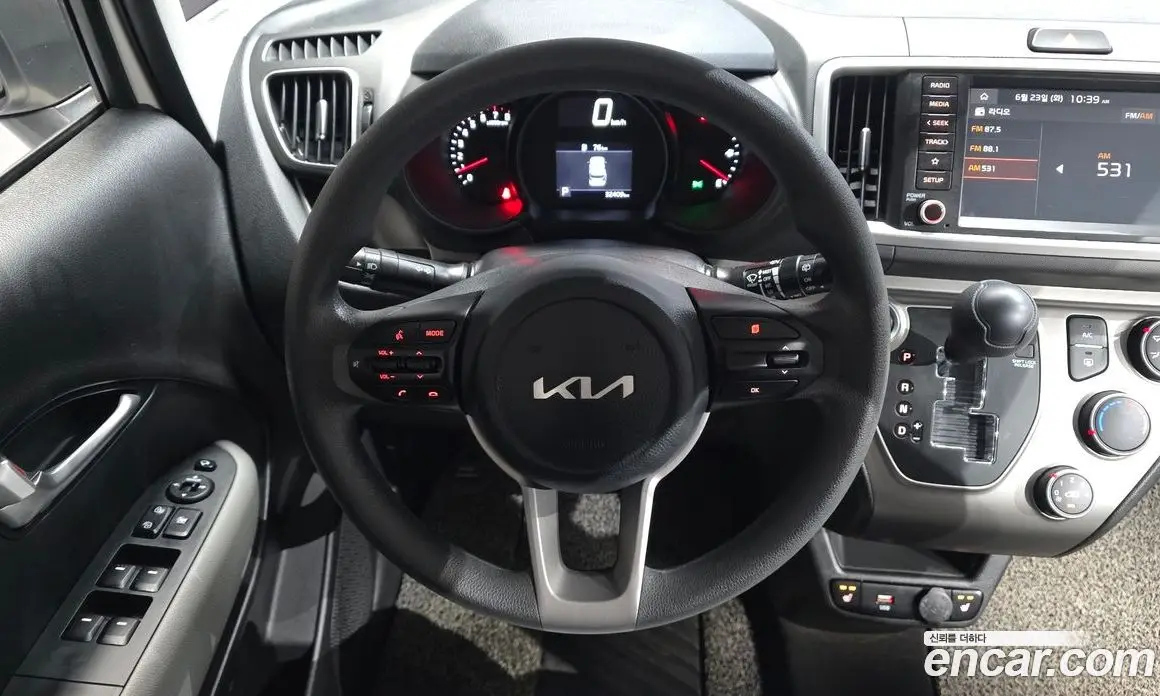 Kia Ray 2022 1.0 автомат (гидро), фото 13