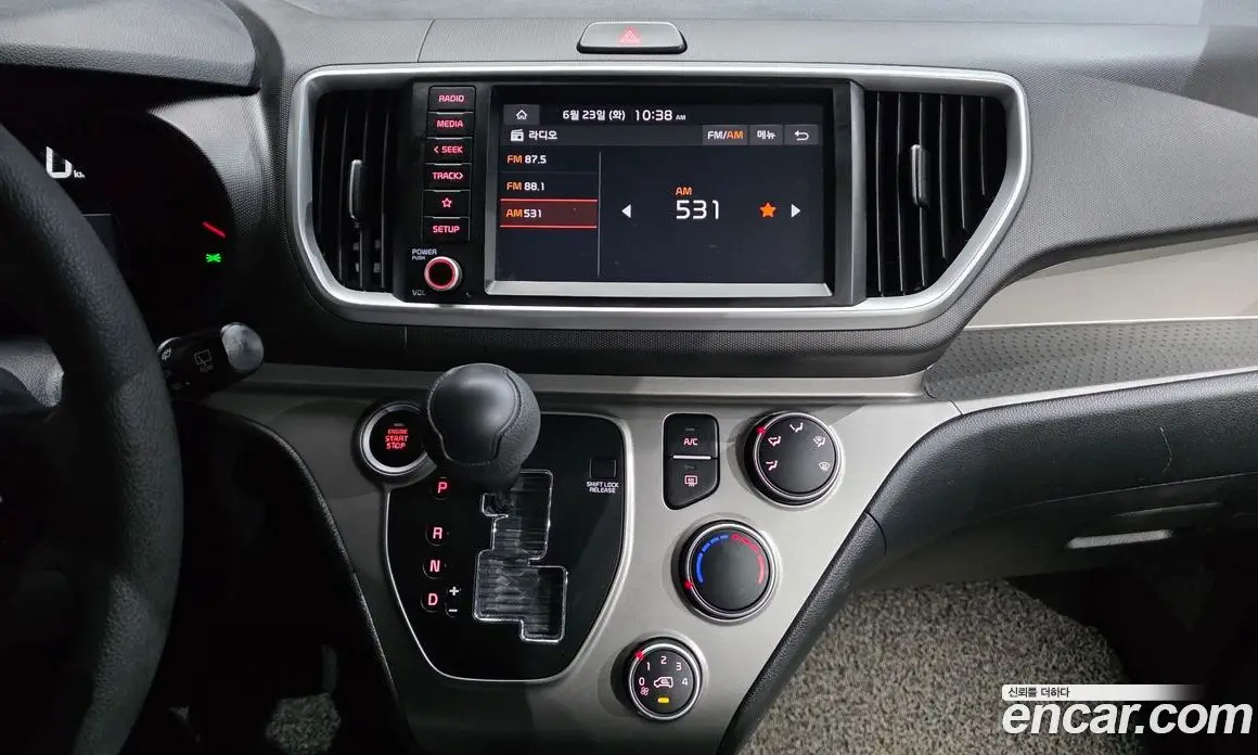 Kia Ray 2022 1.0 автомат (гидро), фото 16