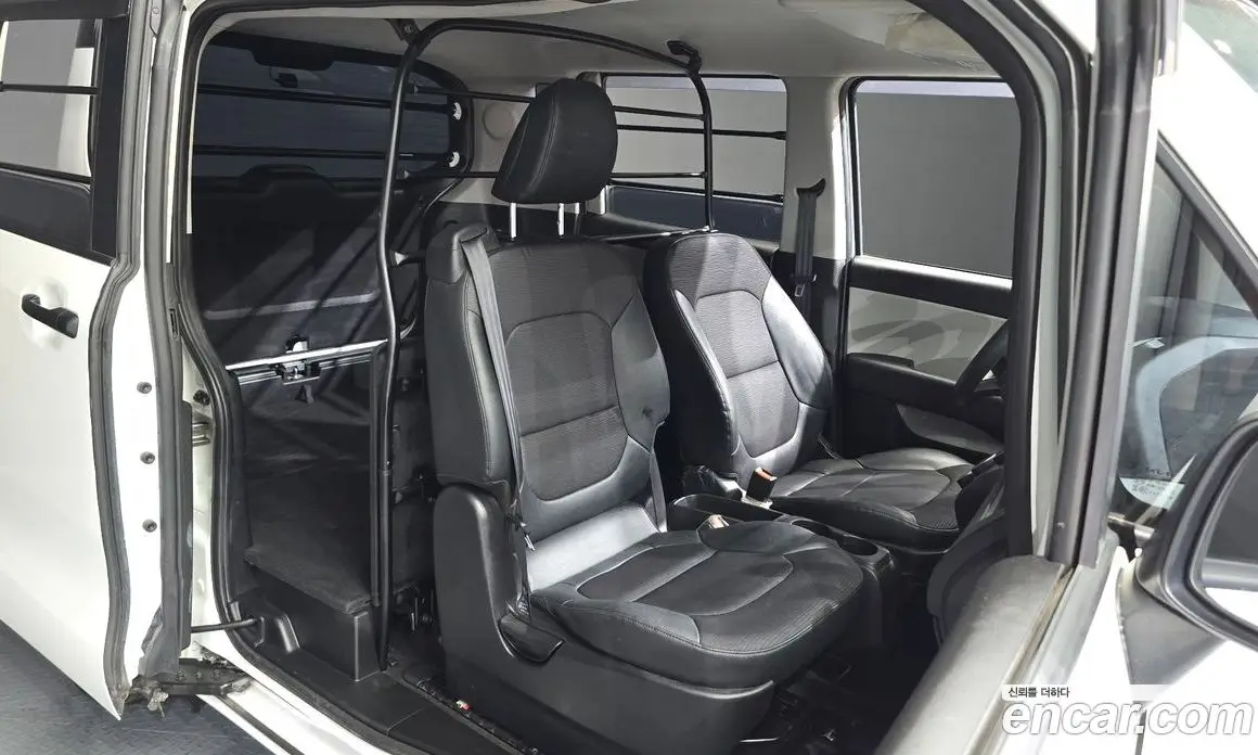 Kia Ray 2022 1.0 автомат (гидро), фото 16