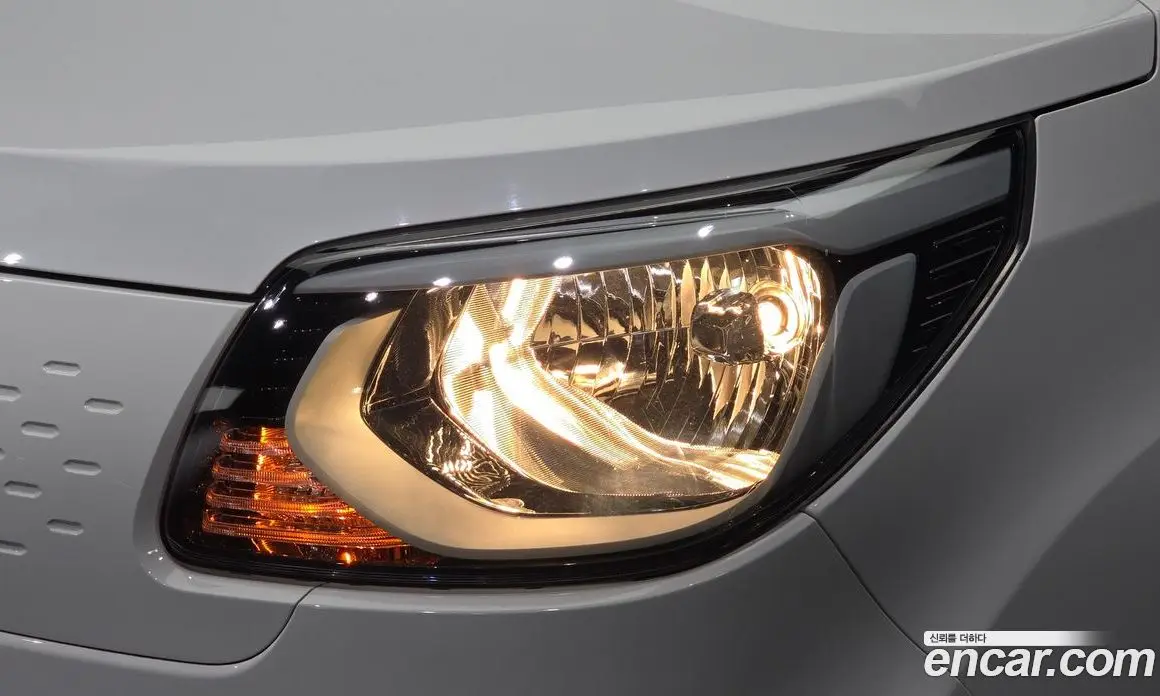 Kia Ray 2022 1.0 автомат (гидро), фото 8