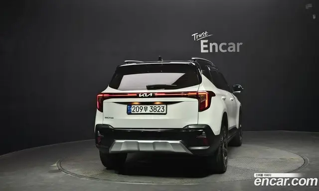 Kia Seltos 2024 1.6 автомат (гидро), миниатюра 4