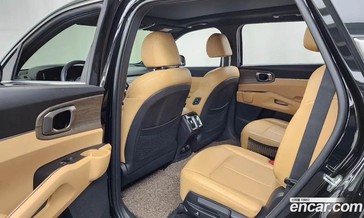 Kia Sorento 2022 1.6 автомат (гидро), фото 16