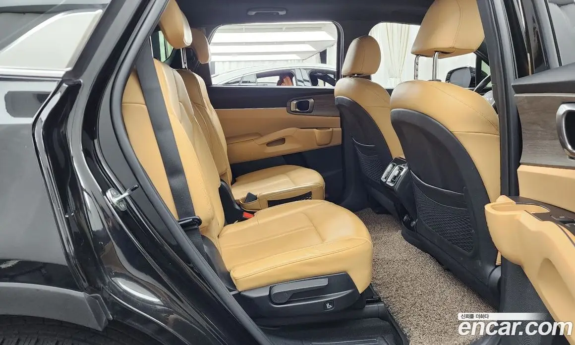 Kia Sorento 2022 1.6 автомат (гидро), фото 18