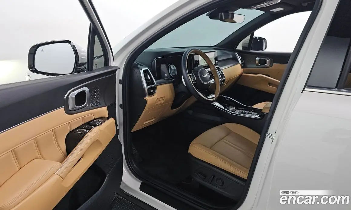 Kia Sorento 2023 2.5 автомат (гидро), фото 13