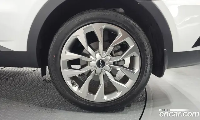 Kia Sorento 2023 2.5 автомат (гидро), миниатюра 7