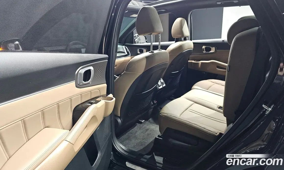 Kia Sorento 2024 1.6 автомат (гидро), фото 16