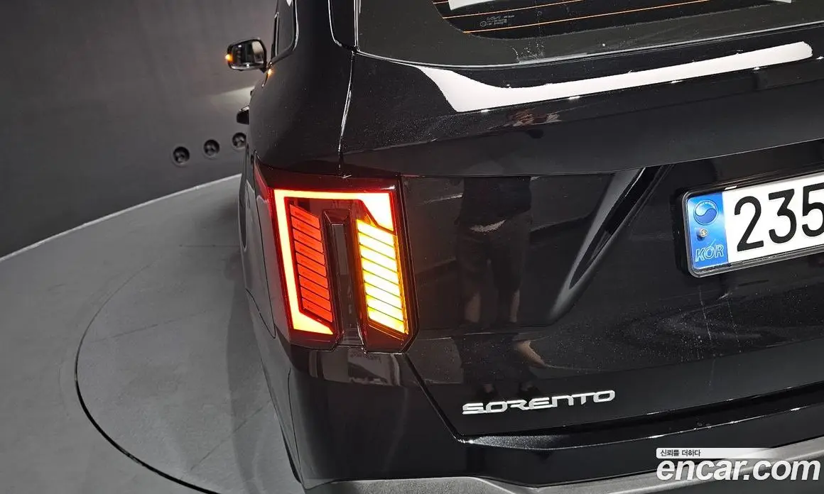 Kia Sorento 2024 1.6 автомат (гидро), фото 9