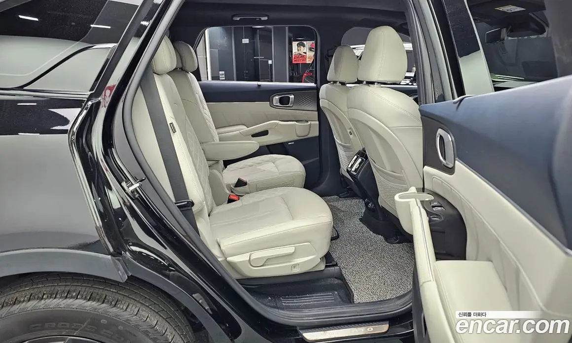 Kia Sorento 2024 1.6 автомат (гидро), фото 17