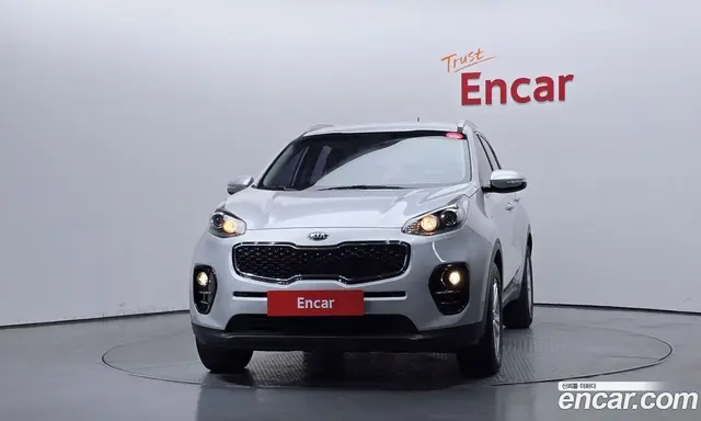 Kia Sportage 2015 1.7 автомат (гидро), миниатюра 3