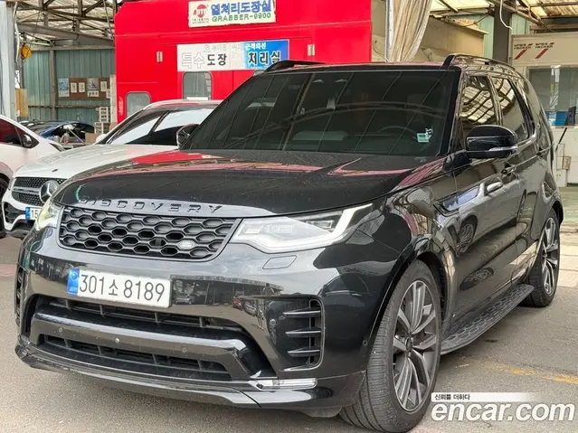 Land Rover Discovery 2022 3.0 автомат (гидро), миниатюра 2