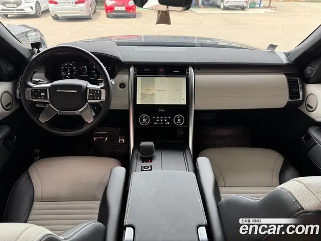 Land Rover Discovery 2022 3.0 автомат (гидро), миниатюра 5