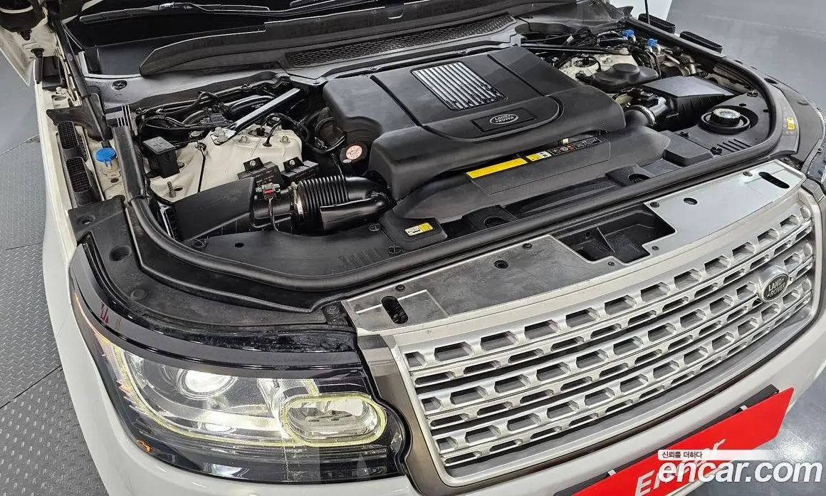 Land Rover Range Rover 2016 4.4 автомат (гидро), фото 6