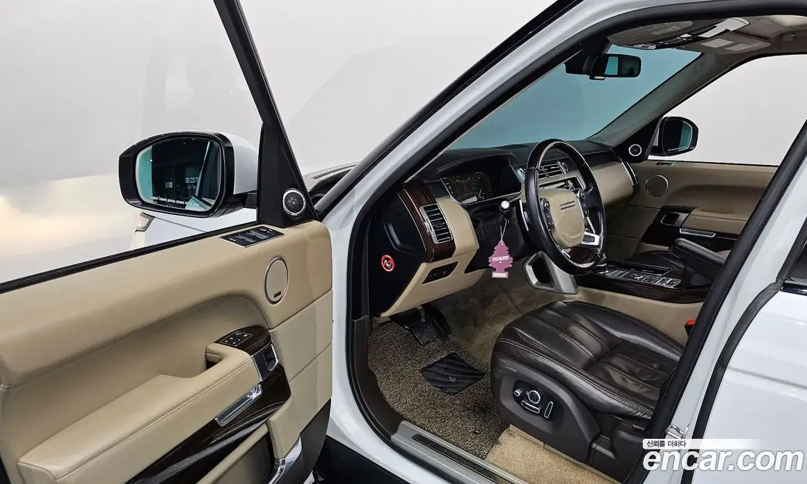 Land Rover Range Rover 2016 4.4 автомат (гидро), фото 10
