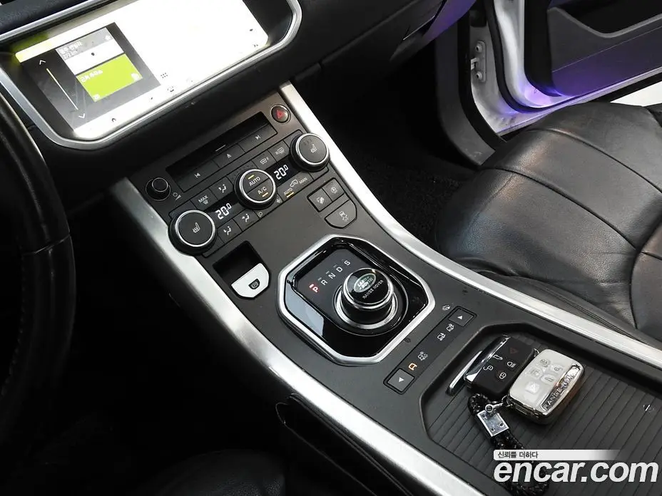 Land Rover Range Rover Evoque 2018 2.0 автомат (гидро), фото 9