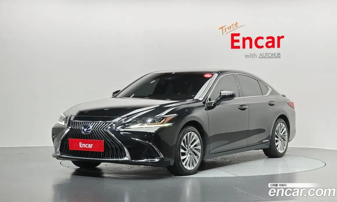 Lexus ES 2021 2.5 автомат (гидро), фото 1 Lexus ES 2021 2.5 автомат (гидро), фото 1