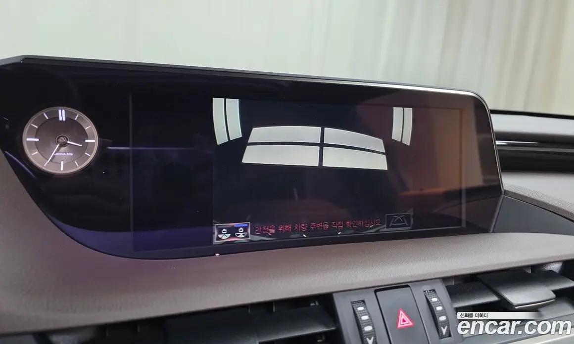 Lexus ES 2021 2.5 автомат (гидро), фото 16 Lexus ES 2021 2.5 автомат (гидро), фото 16
