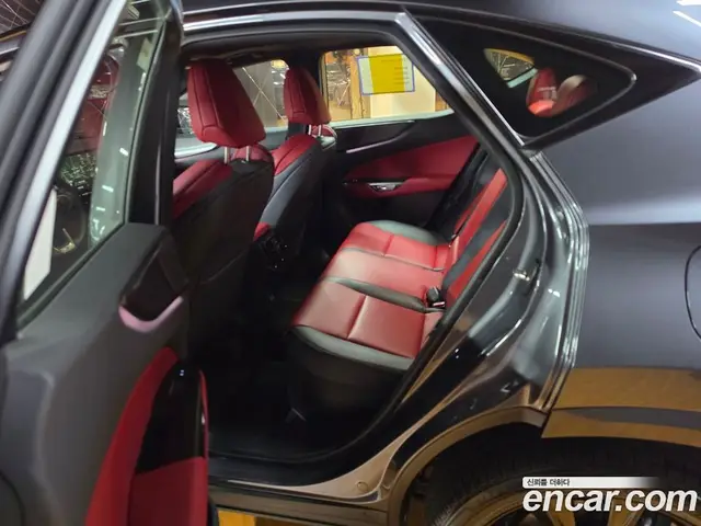 Lexus NX 2025 2.5 автомат (вариатор), миниатюра 12