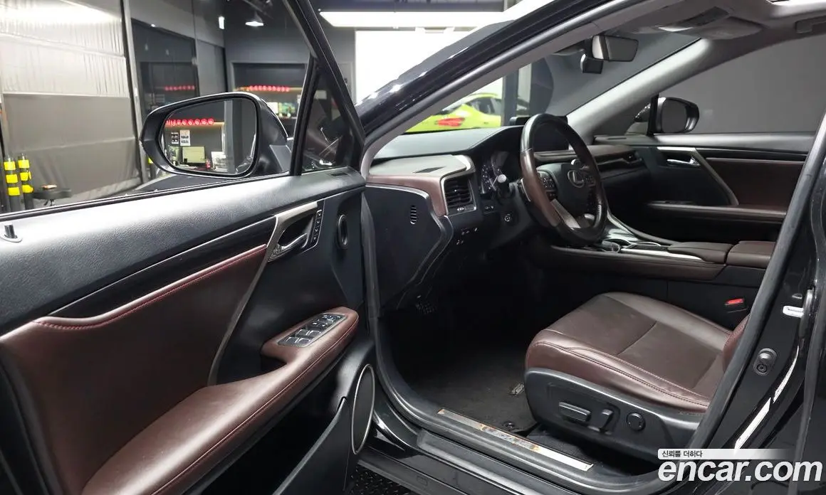 Lexus RX 2020 3.5 автомат (гидро), фото 13 Lexus RX 2020 3.5 автомат (гидро), фото 13