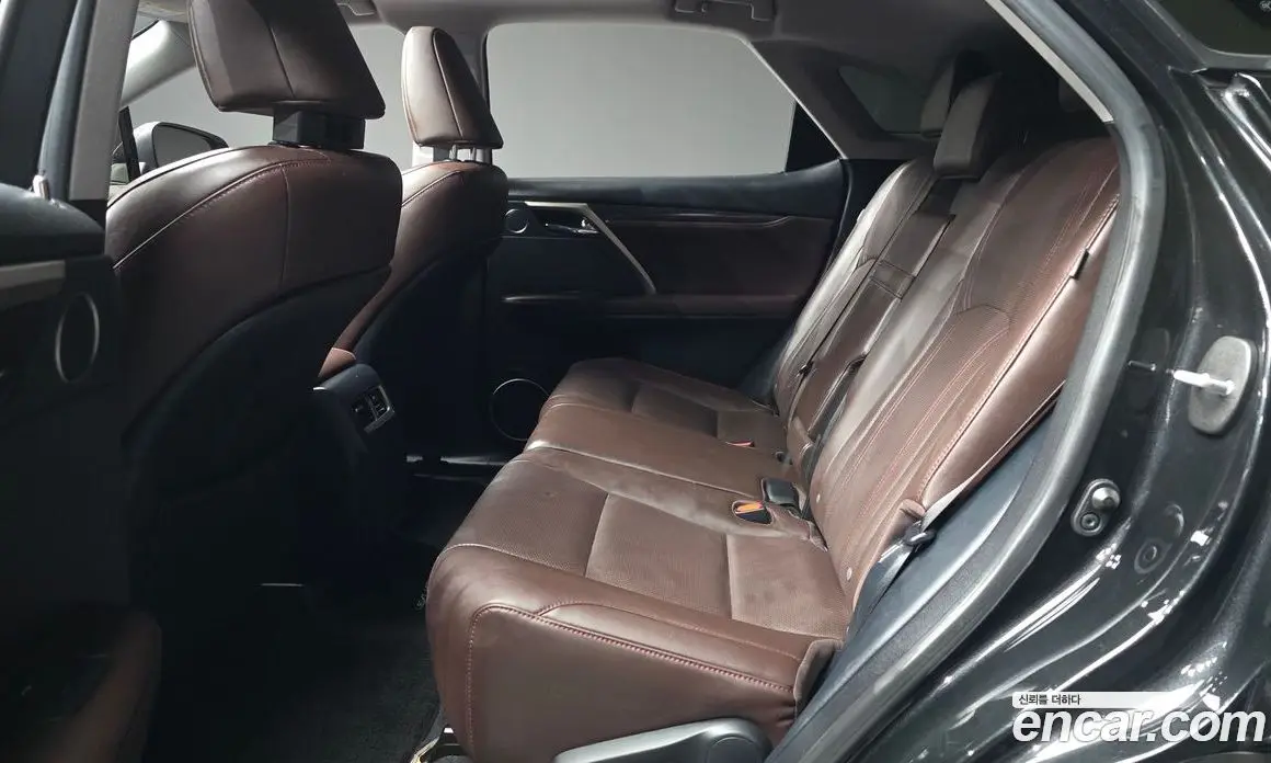 Lexus RX 2020 3.5 автомат (гидро), фото 18 Lexus RX 2020 3.5 автомат (гидро), фото 18