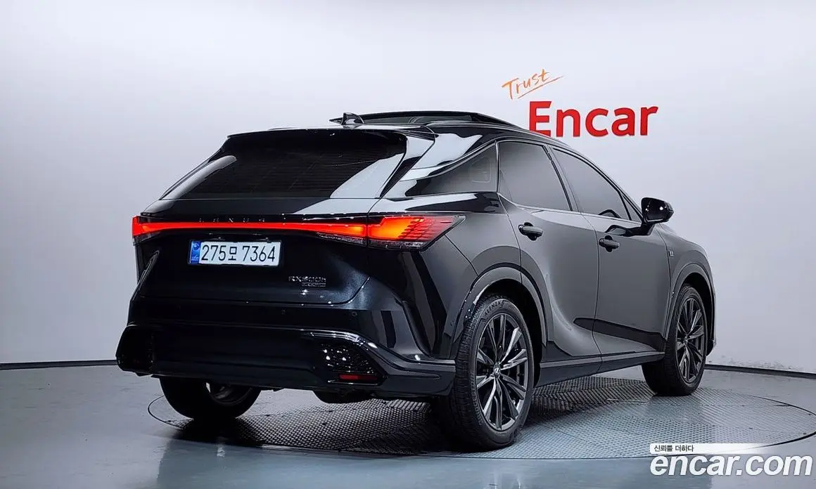 Lexus RX 2024 2.4 автомат (гидро), фото 2 Lexus RX 2024 2.4 автомат (гидро), фото 2