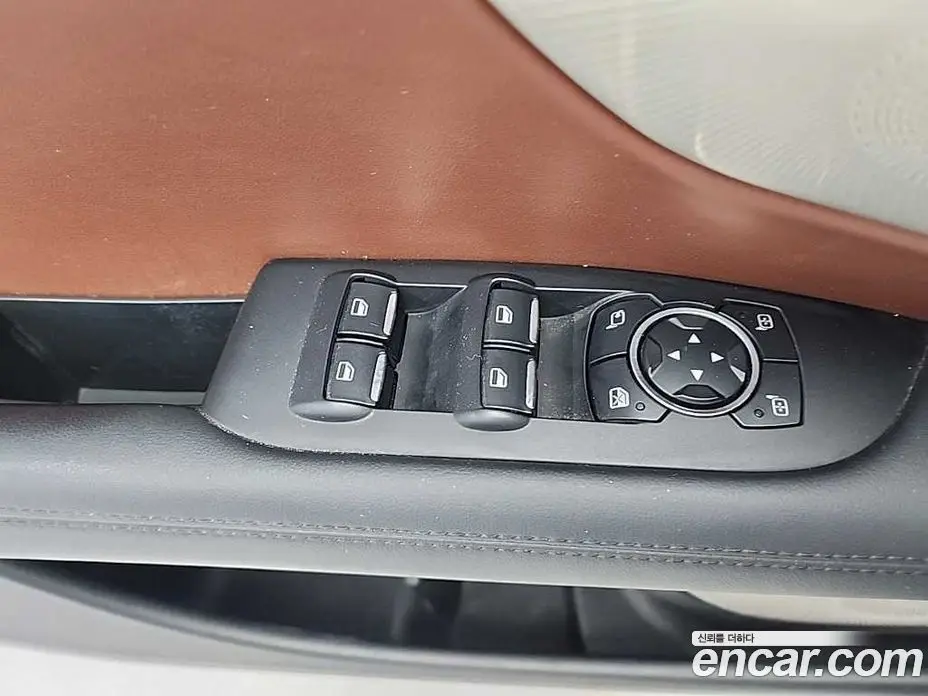 Lincoln MKZ 2016 2.0 автомат (гидро), фото 16 Lincoln MKZ 2016 2.0 автомат (гидро), фото 16