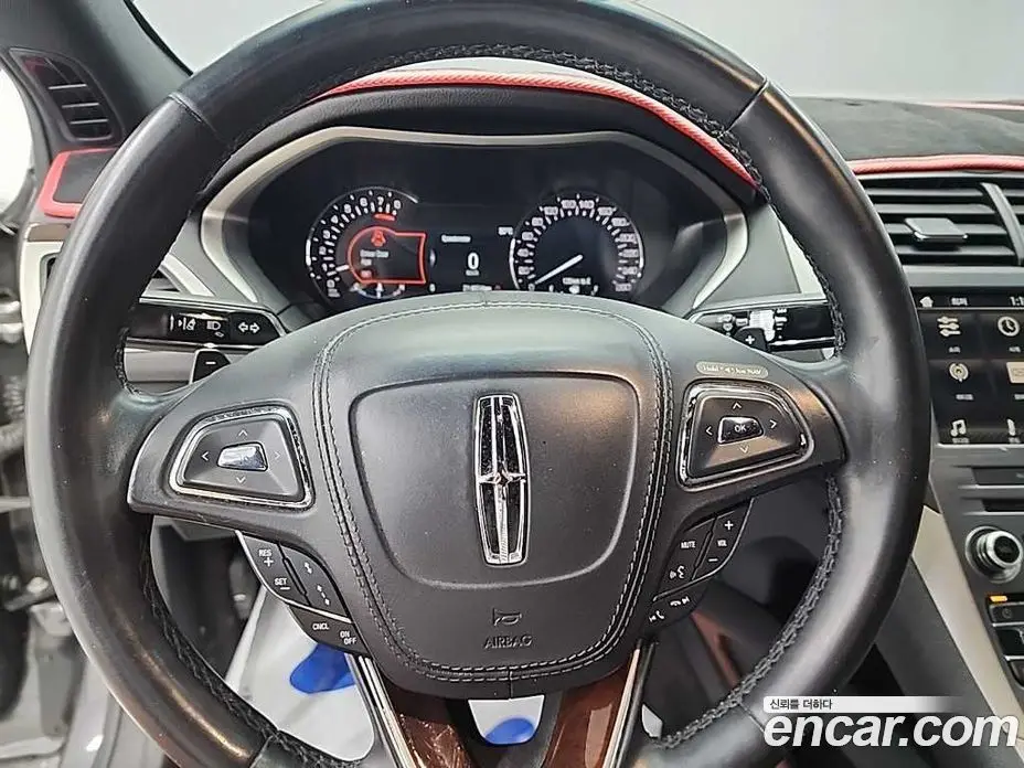 Lincoln MKZ 2016 2.0 автомат (гидро), фото 9 Lincoln MKZ 2016 2.0 автомат (гидро), фото 9