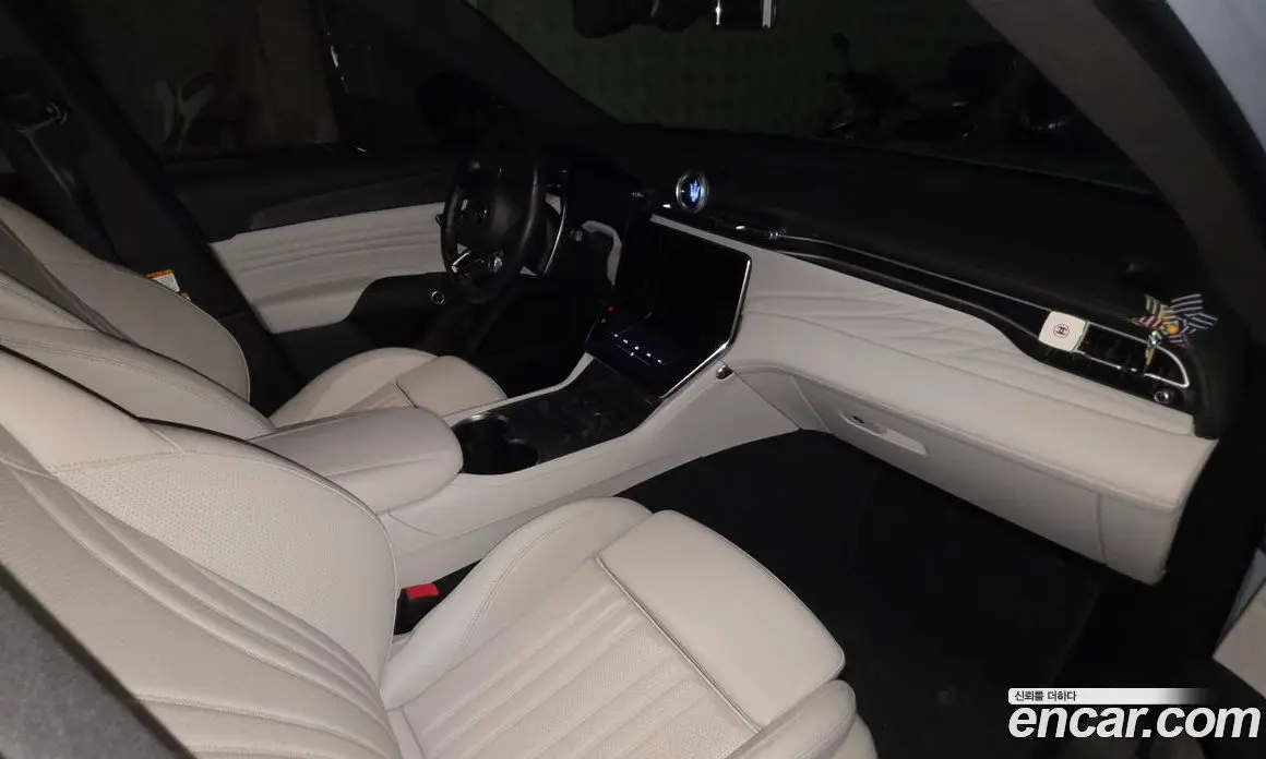 Maserati Grecale 2023 2.0 автомат (гидро), фото 11 Maserati Grecale 2023 2.0 автомат (гидро), фото 11