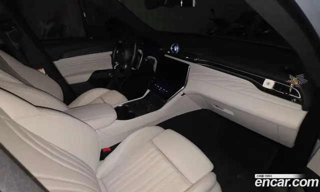 Maserati Grecale 2023 2.0 автомат (гидро), миниатюра 11 Maserati Grecale 2023 2.0 автомат (гидро), миниатюра 11