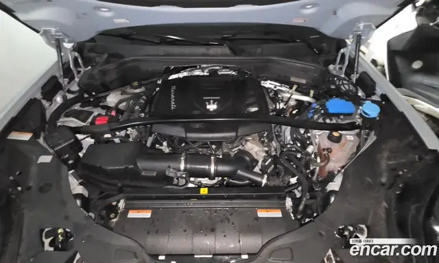 Maserati Grecale 2023 2.0 автомат (гидро), миниатюра 6 Maserati Grecale 2023 2.0 автомат (гидро), миниатюра 6