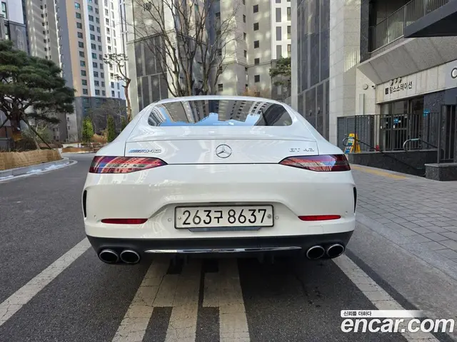 Mercedes-Benz AMG GT 2020 3.0 автомат (гидро), миниатюра 4