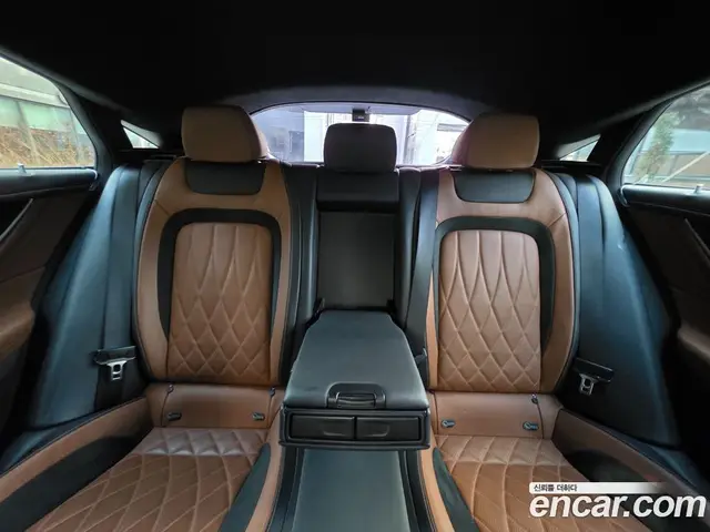 Mercedes-Benz AMG GT 2020 3.0 автомат (гидро), миниатюра 8
