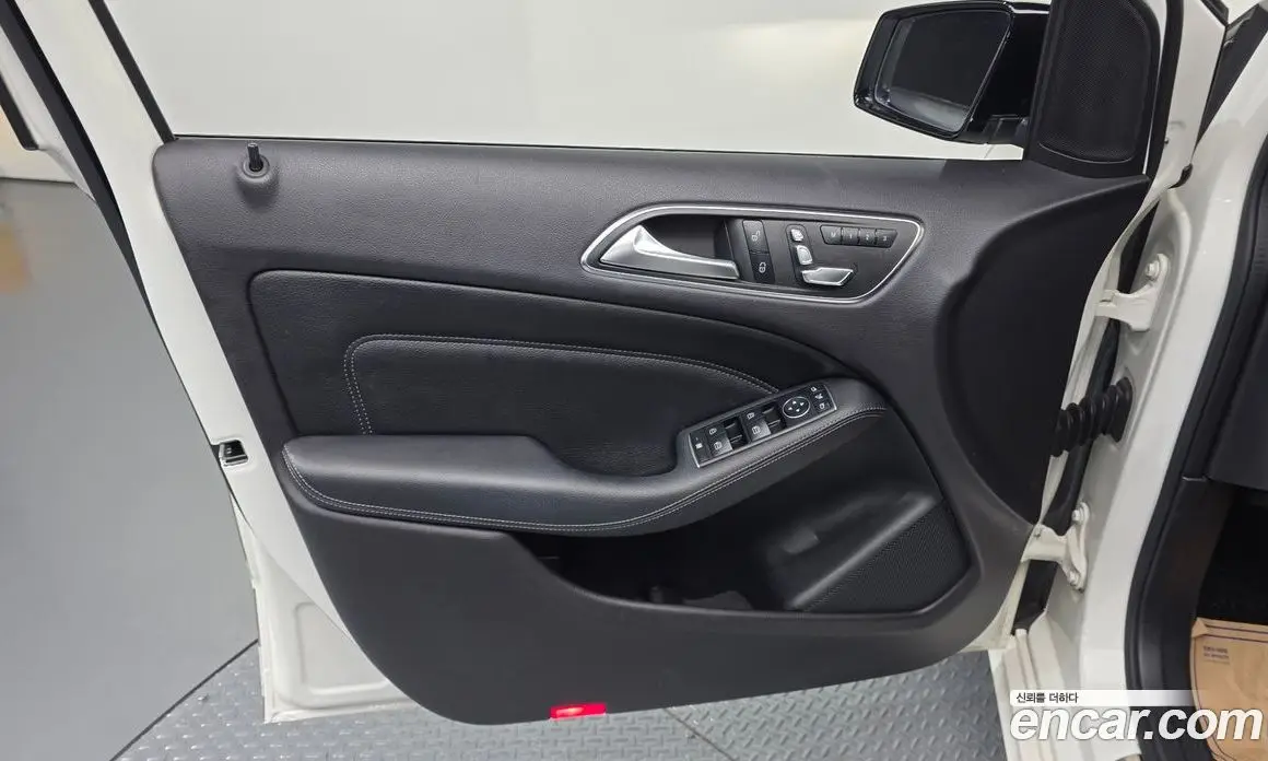 Mercedes-Benz B-Class 2018 2.0 автомат (гидро), фото 14