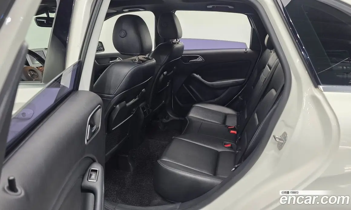 Mercedes-Benz B-Class 2018 2.0 автомат (гидро), фото 18