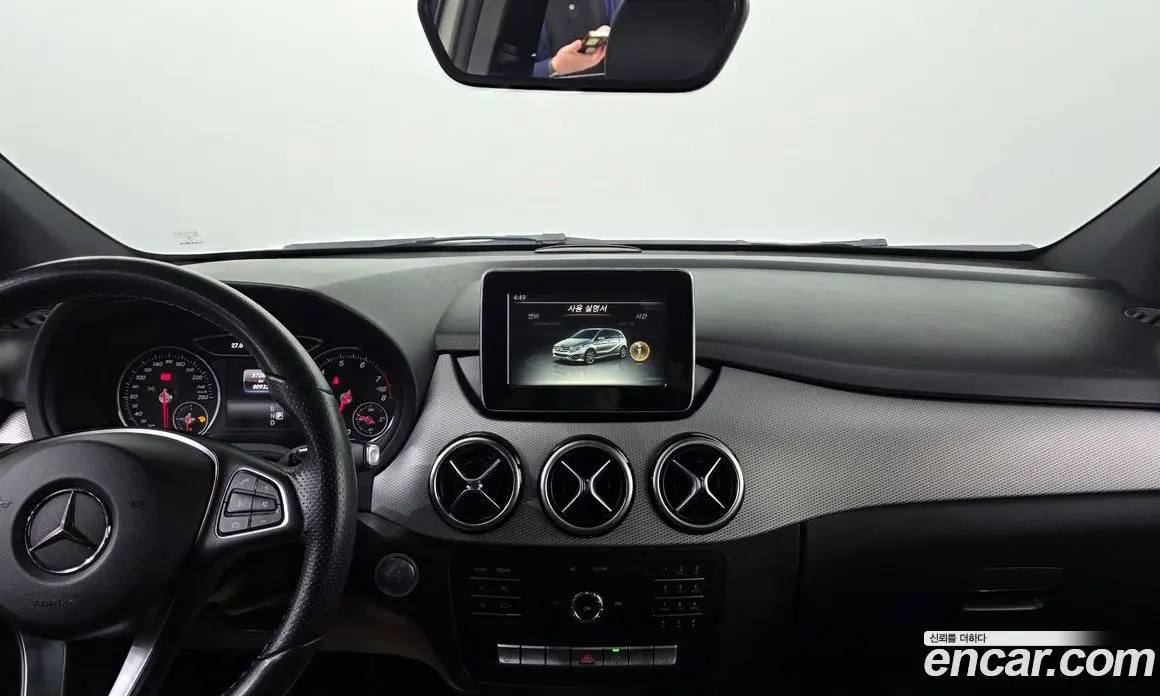 Mercedes-Benz B-Class 2018 2.0 автомат (гидро), фото 19