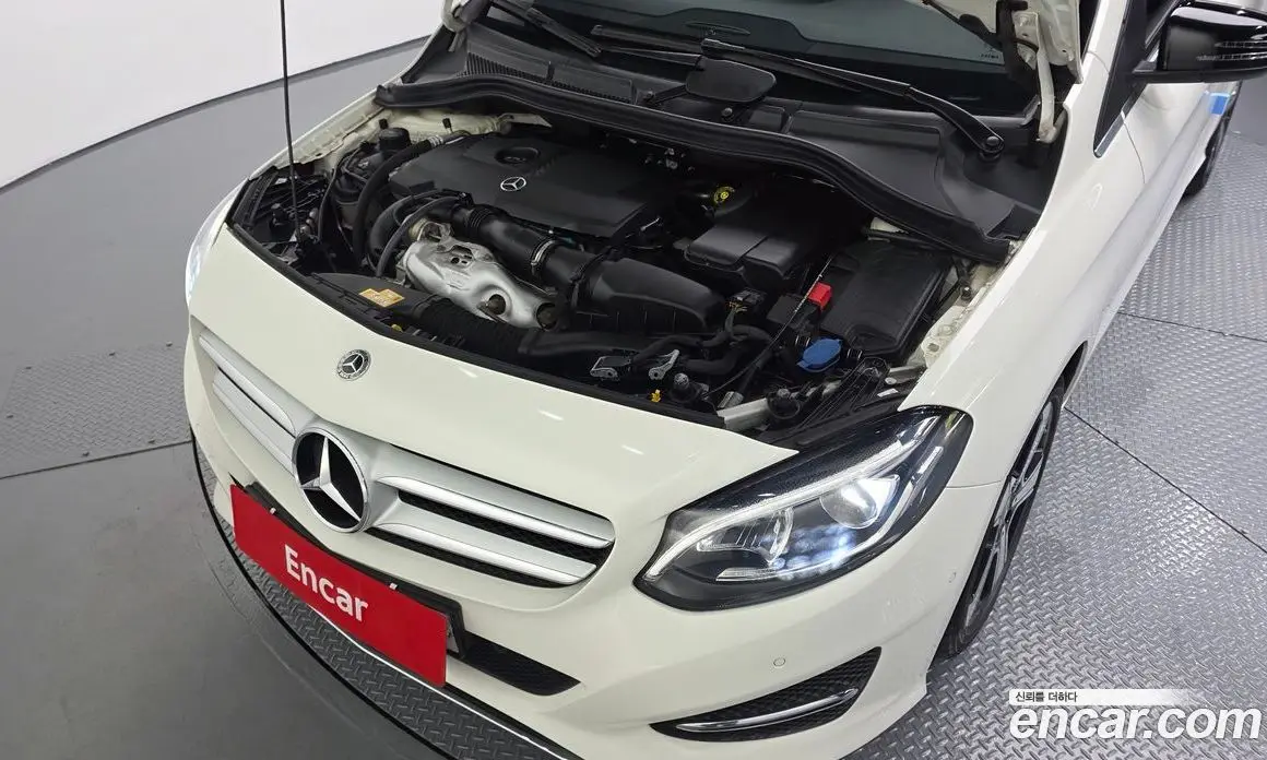 Mercedes-Benz B-Class 2018 2.0 автомат (гидро), фото 6