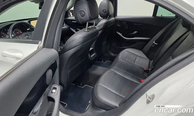 Mercedes-Benz C-Class 2015 2.0 автомат (гидро), миниатюра 12
