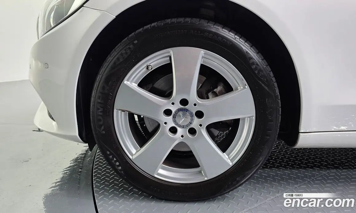 Mercedes-Benz C-Class 2015 2.0 автомат (гидро), фото 5