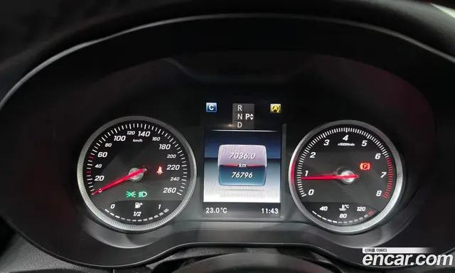 Mercedes-Benz C-Class 2015 2.0 автомат (гидро), миниатюра 8