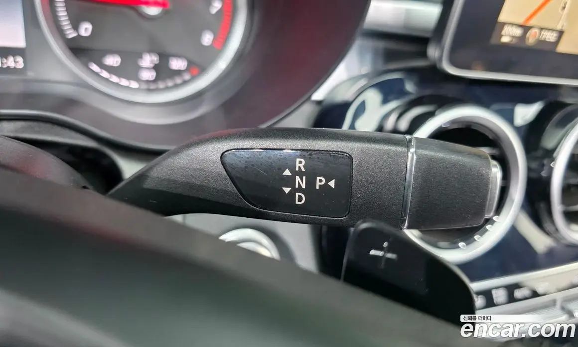 Mercedes-Benz C-Class 2015 2.0 автомат (гидро), фото 9