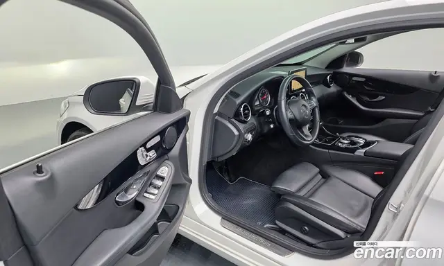 Mercedes-Benz C-Class 2015 2.0 автомат (гидро), миниатюра 10