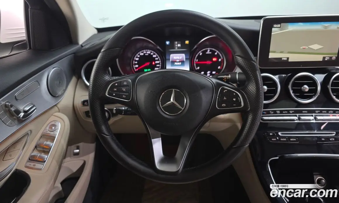Mercedes-Benz C-Class 2016 2.1 автомат (гидро), фото 13 Mercedes-Benz C-Class 2016 2.1 автомат (гидро), фото 13