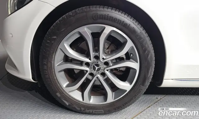 Mercedes-Benz C-Class 2017 2.0 автомат (гидро), миниатюра 5