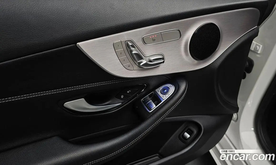 Mercedes-Benz C-Class 2021 2.0 автомат (гидро), фото 23
