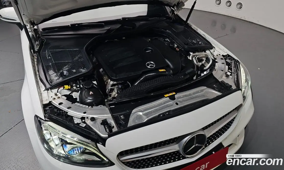 Mercedes-Benz C-Class 2021 2.0 автомат (гидро), фото 5
