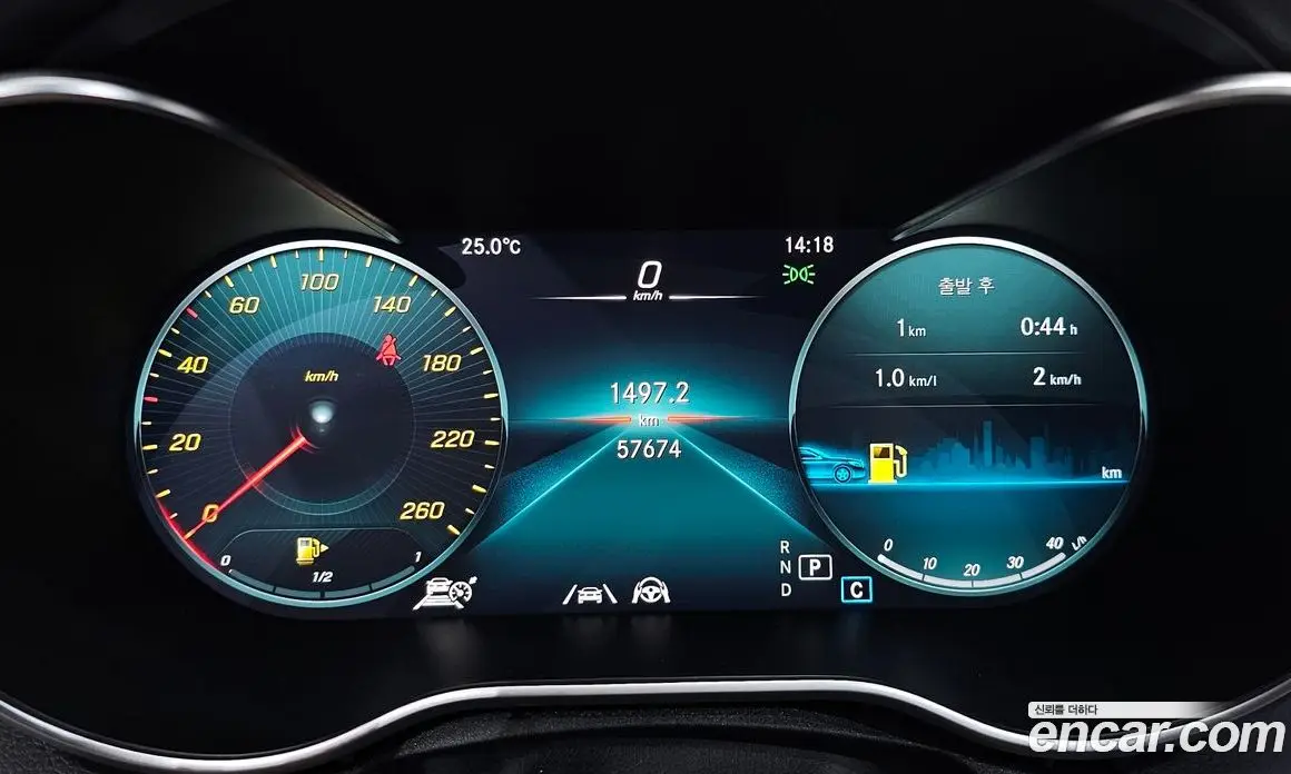Mercedes-Benz C-Class 2021 2.0 автомат (гидро), фото 10