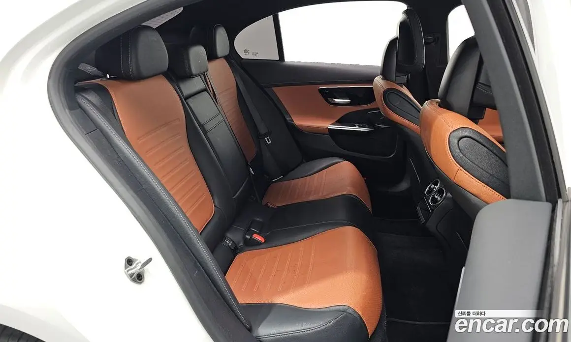 Mercedes-Benz C-Class 2022 2.0 автомат (гидро), фото 18