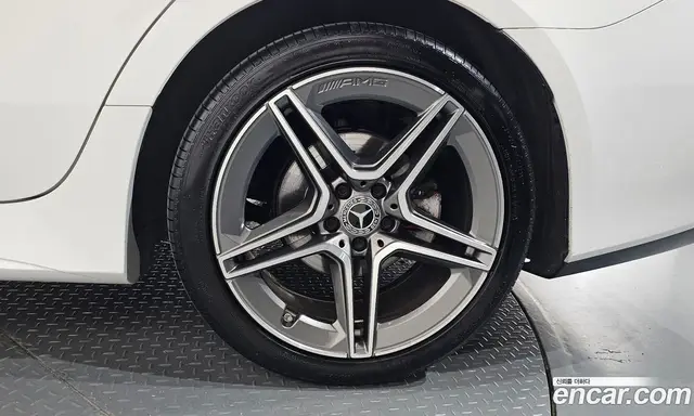 Mercedes-Benz CLS-Class 2019 1.9 автомат (гидро), миниатюра 7
