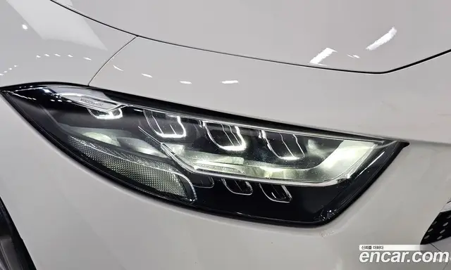 Mercedes-Benz CLS-Class 2019 1.9 автомат (гидро), миниатюра 8
